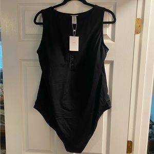 Brand new, with tags Andie Swim Malibu suit!